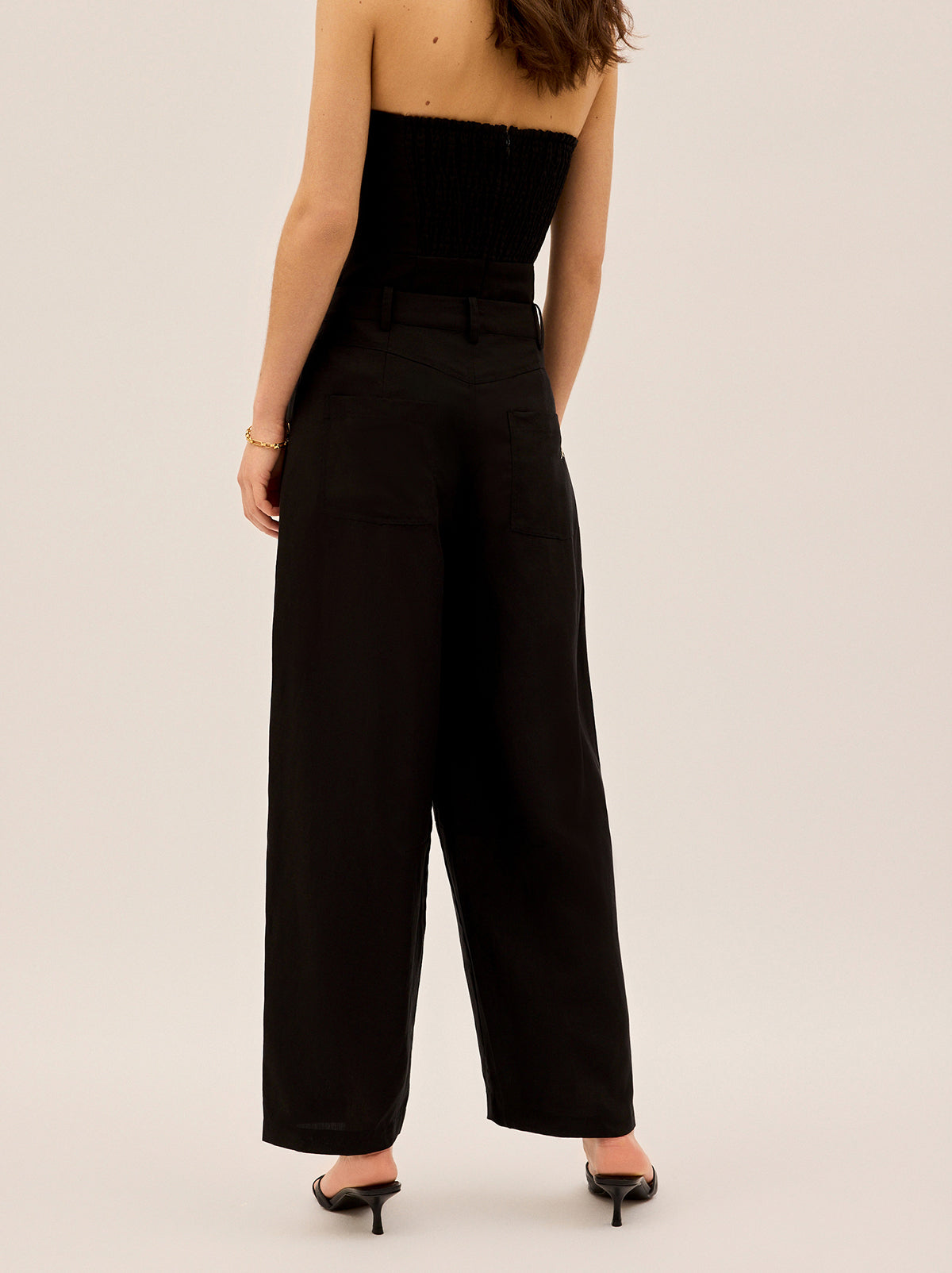 Andie Black Linen Blend Barrel Trousers