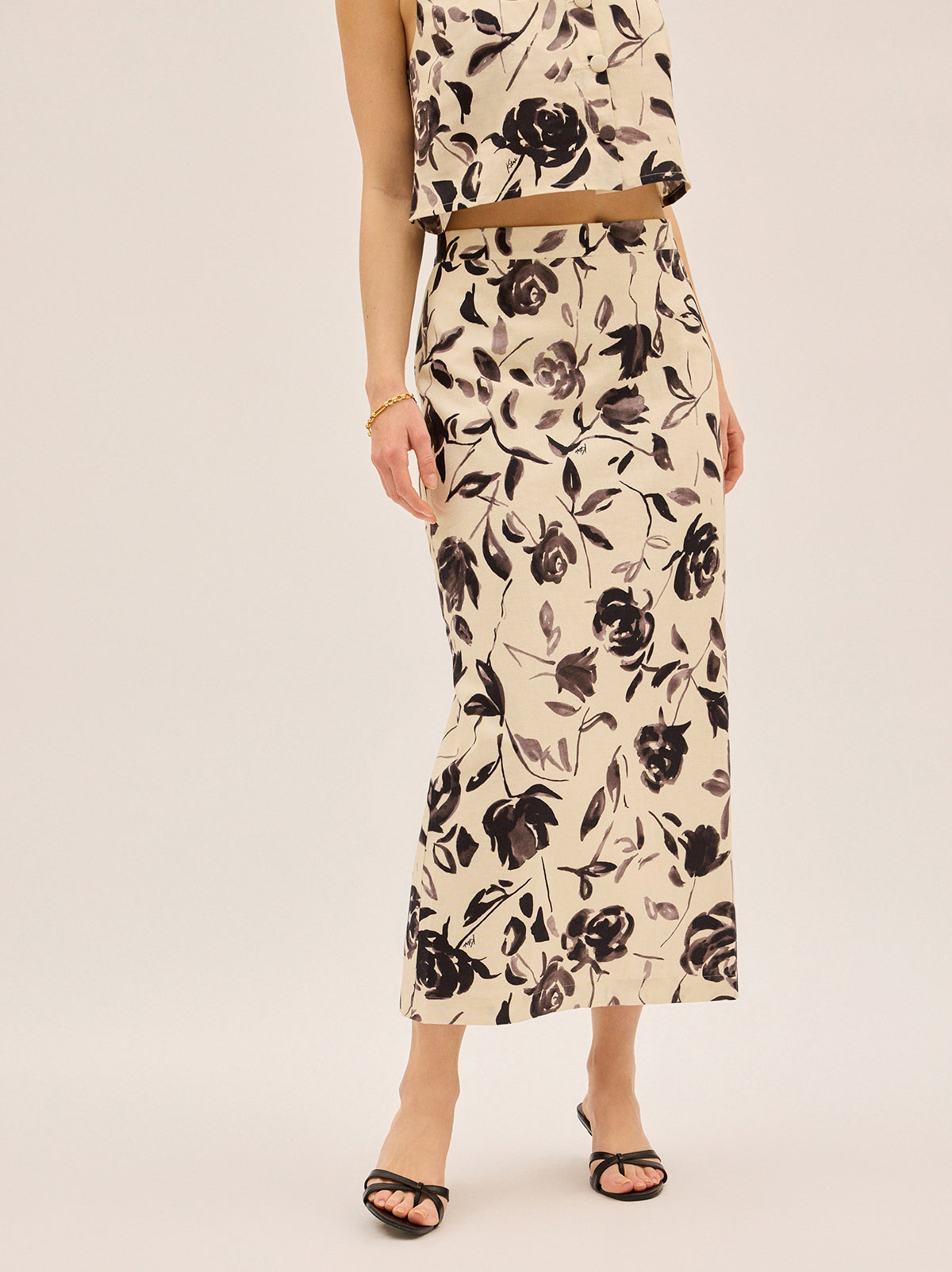 Laurel Monochrome Rose Print Midi Skirt