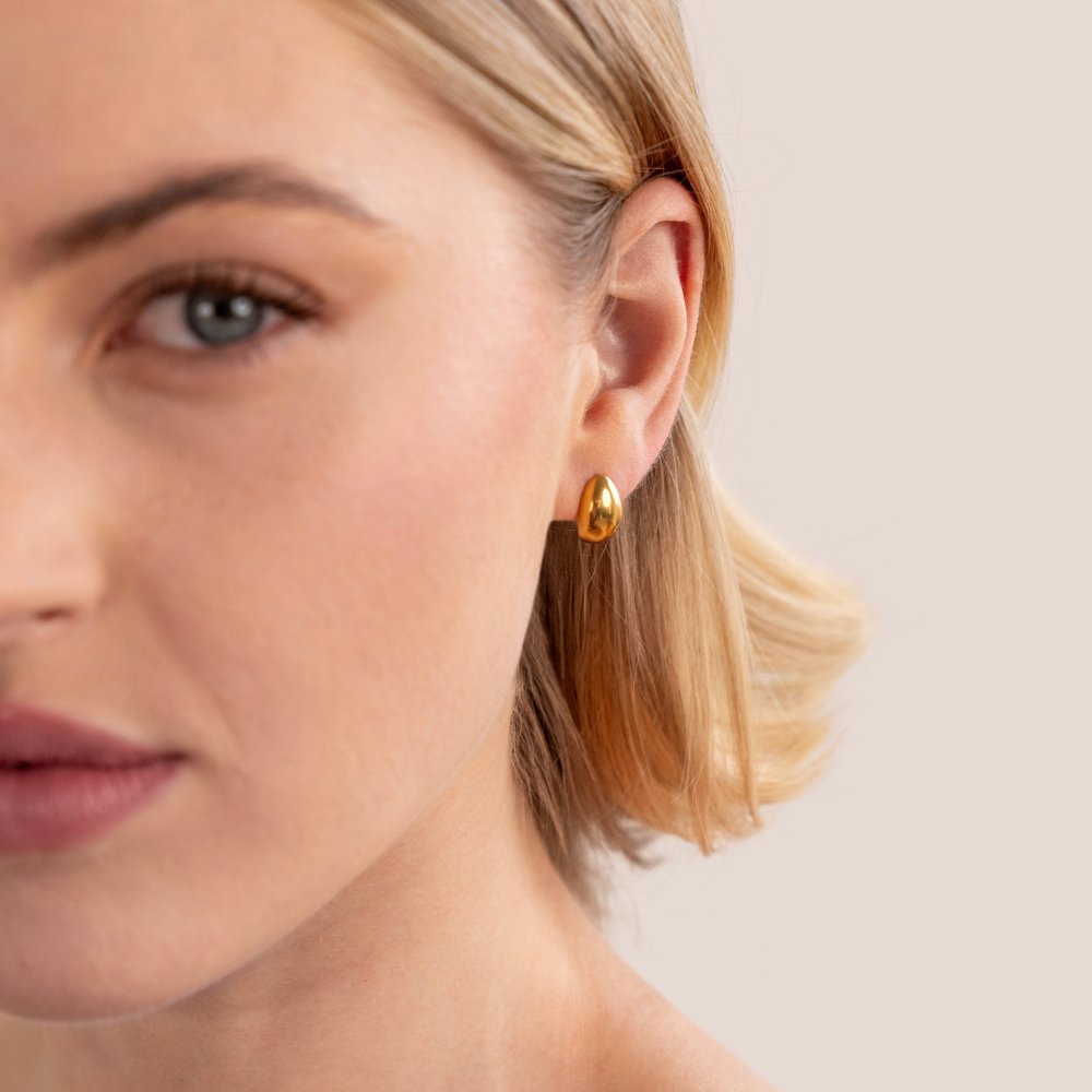 Mini Curve Earrings