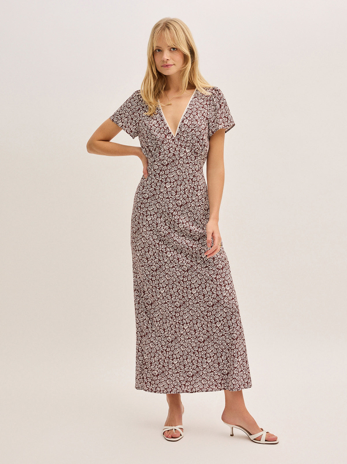 Talia Aubergine Daisy Print Dress